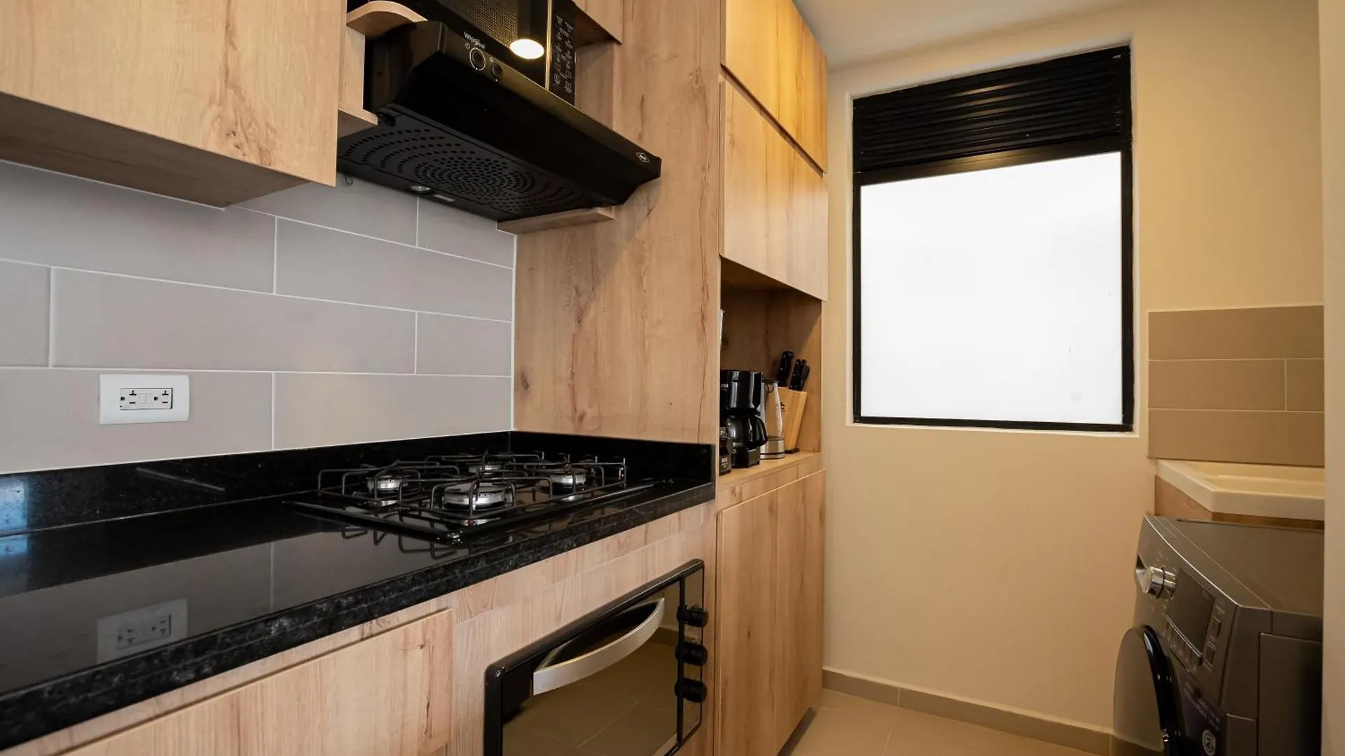 Elegant Apt In Laureles The Best Area In Medellín