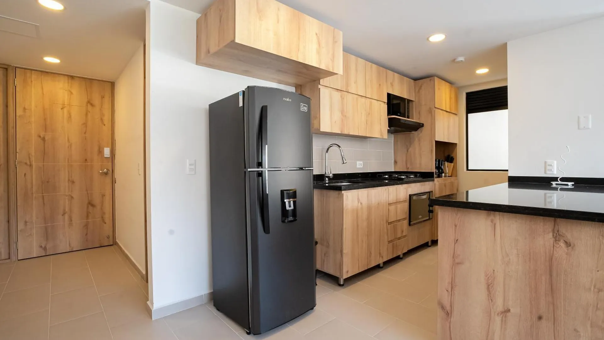 Elegant Apt In Laureles The Best Area In Medellín