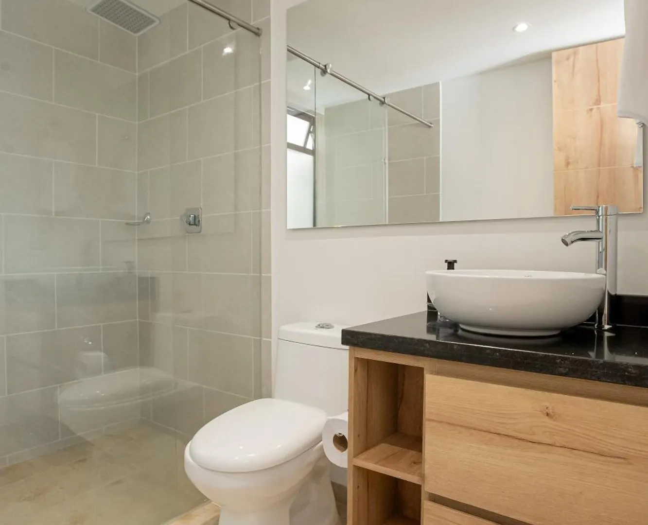 Apartment Elegant Apt In Laureles The Best Area In Medellin